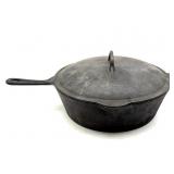 Vintage Unmarked Cast Iron Chicken Fryer -