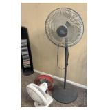 (3) Fans