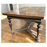 Oak Dining Table, Expands w/ Stored leaves  Dbl.