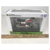 Aoshima Kawasaki 750RS Z2 Model NIB