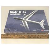 Academy USAF B-47 "306th BW(M)" Model Kit 1/144