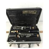 Bundy Clarinet in Case