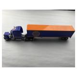 Liberty Classics Peterbilt Gold Medal Toy Truck