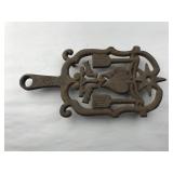 Wilton CastIron Trivet Pennsylvania Dutch Folk Art