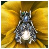 Luxury Vintage Pearl Style Beetle/Fly Brooch