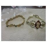 Costume Jewelry Lot .
