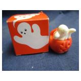 Avon ghost and pumpkin