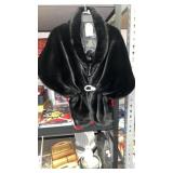 Laura Plus faux fur wrap