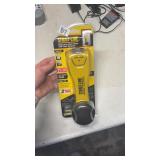 Straight line stud finder
