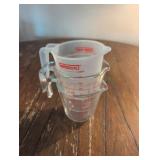Measuring cups