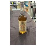 Dewarï¿½s blended scotch whiskey