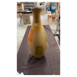 22ï¿½ vase - cracked