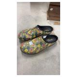 Garden clogs