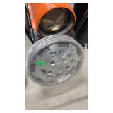 15ï¿½ Chrysler hub caps