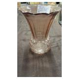 1970-80 pink glass vase 9ï¿½