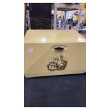 Metal bread box