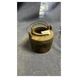 Metal pot with removable pot