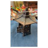 Cast tealight  holder