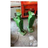 Green heavy duty jack stands