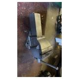 Large vice