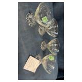 4 glass Vtg anchor hocking glasses