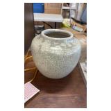 Ceramic vase