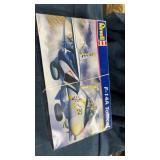 Revell F-14D tomcat kit