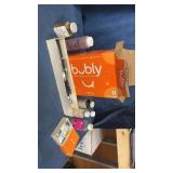 Oil painting lot (varnish, brushes, thinner etc)