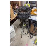 Plant stand