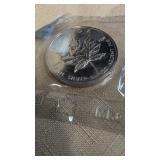 1989 Canadian 1 oz silver Maple leaf coin