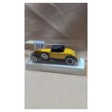 1/43 scale Solido Duesenberg J Spider diecast
