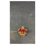 Vintage crown brooch