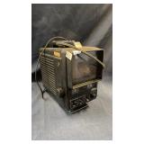 Portable tv/ radio
