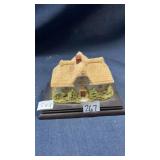 Regency fine arts cottage