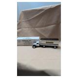 1:43 Ertl Steelcase 1937 Ford Tractor Trailer