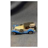 1:32 scale Excalibur car