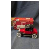 1:25 1916 Studebaker Roadster Bank