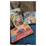 Puzzle balloons and favors bag of crafted
