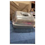 Aluminum roasting pan