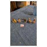Wade tea figurines