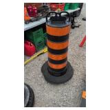Traffic pylon