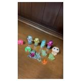 Frog decor & nail polish