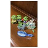 Frog decor