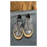Sparkly sz 9 converse