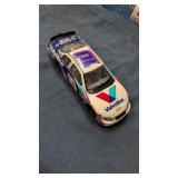 1:24 #10 Valvoline die cast replica car