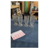 4 Jeannette Glass Iris and Herringbone pattern