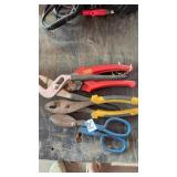 Pliers