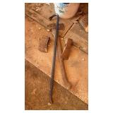 Pry bar/ axe