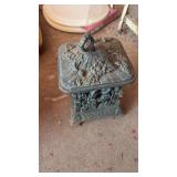 Metal garden lantern