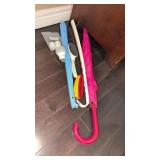 Miscellaneous lot shoe horns umbrella lint brush